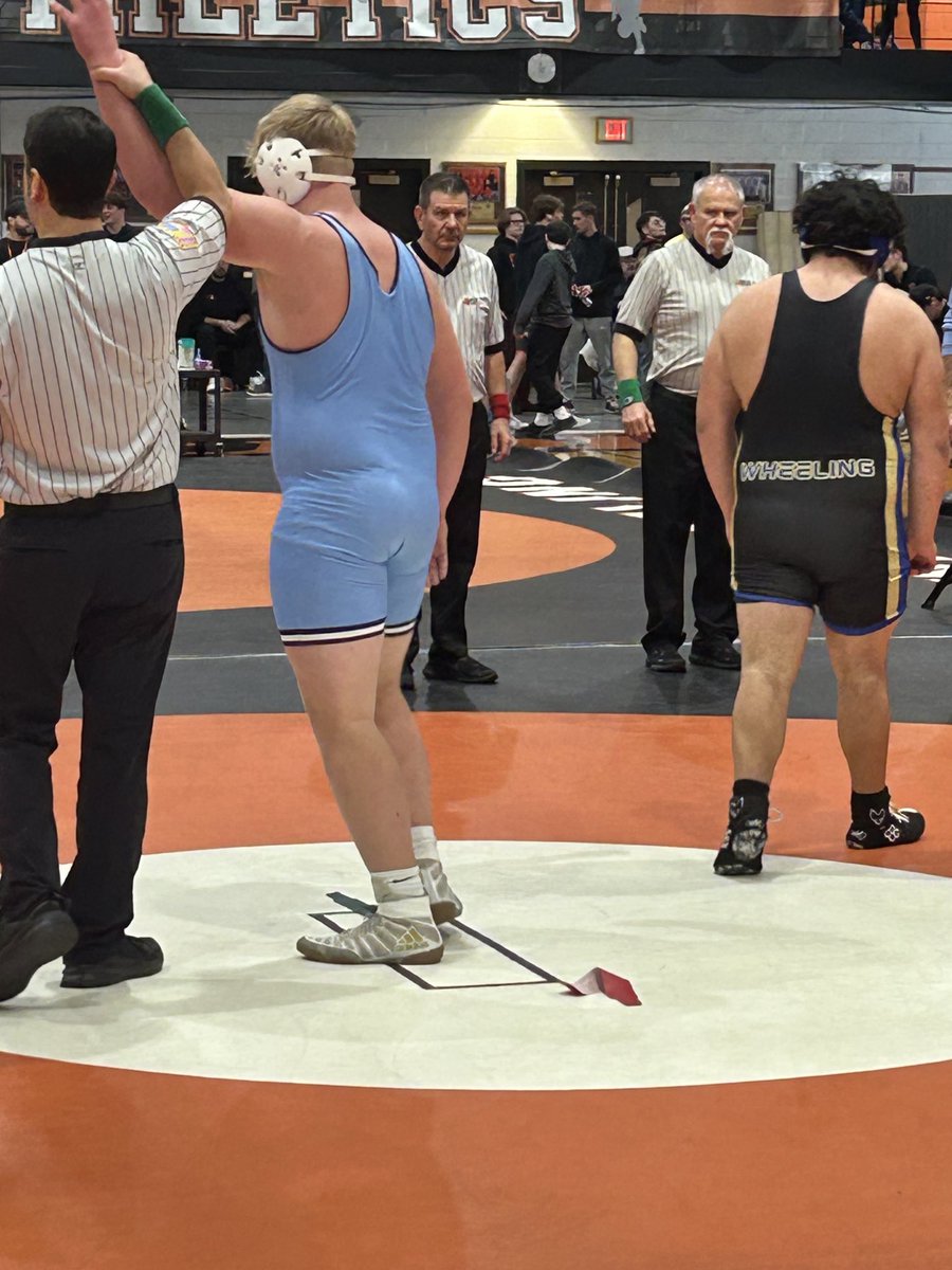 Hunter Wahtola is a state qualifier .