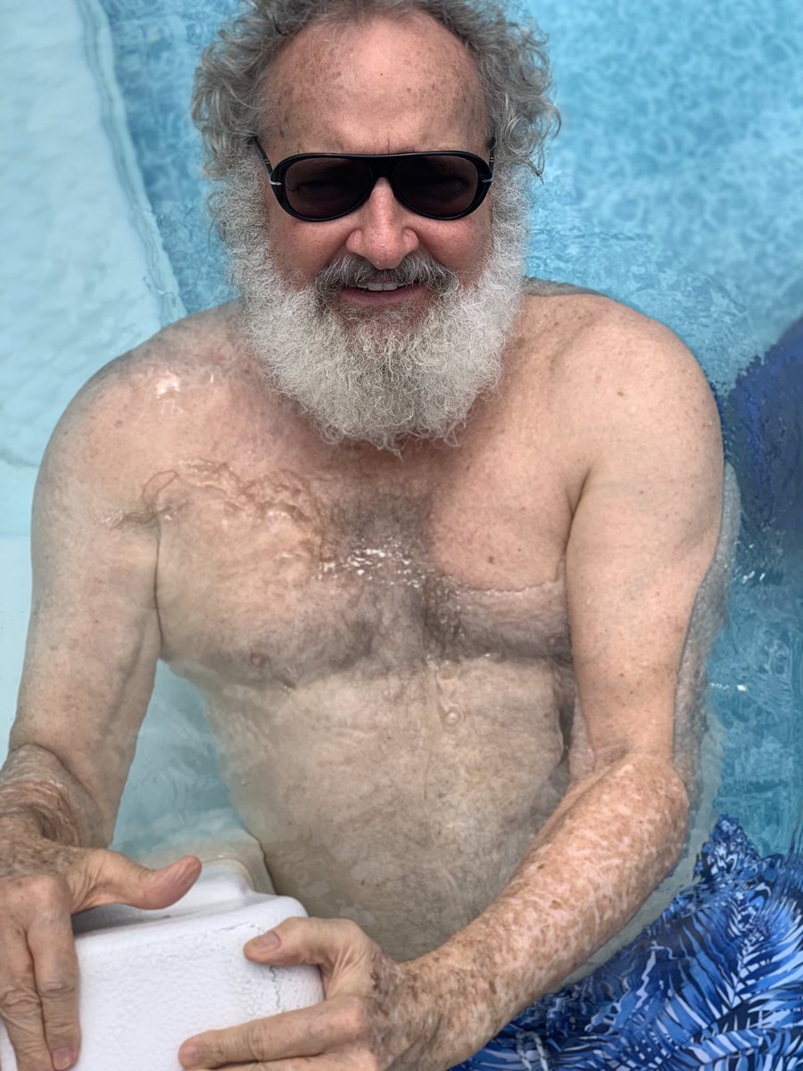 Randy Quaid tweet media