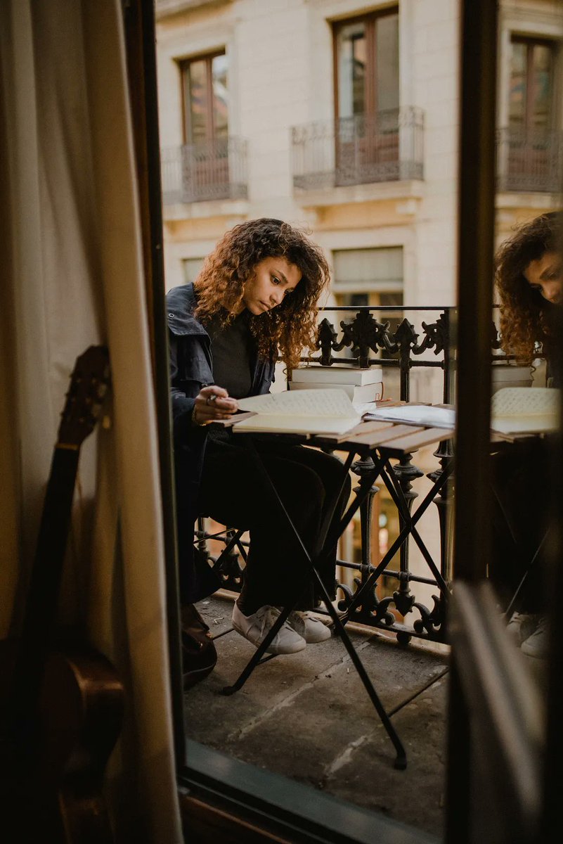 How to Write an Author Bio bit.ly/2KUtLiY #read