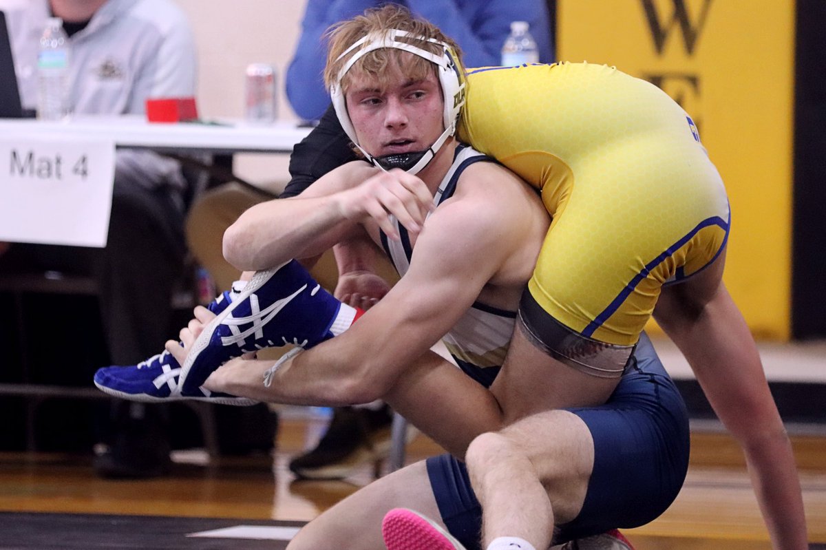 WR: <a href="/YorkDukeWrestle/">York Boys Wrestling</a> brings home the B-3 district title behind 8 state qualifiers.

132: <a href="/NuttelmanDevin/">Devin Nuttelman</a> 🥇
157: <a href="/dirks_emmitt/">Emmitt Dirks</a> 🥇 
165: Emmett Hoffman 🥇 
175: <a href="/Brooks_Loosvelt/">Brooks Loosvelt</a> 🥇 
285: <a href="/KeagynLinden/">Keagyn Linden</a> 🥇
138: Colt Eimermann 🥈 
120: <a href="/TyErickson20/">Ty Erickson</a> 🥉 
215: <a href="/BrodyMattox2008/">Brody Mattox</a> 🥉