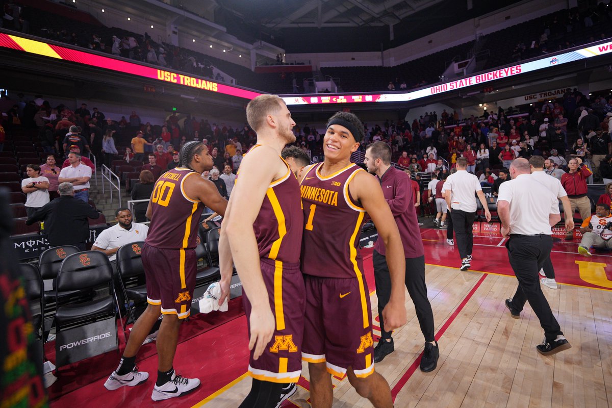 GopherMBB's tweet photo. NO QUIT

#SkiUMah https://t.co/7IRdPVvxDe