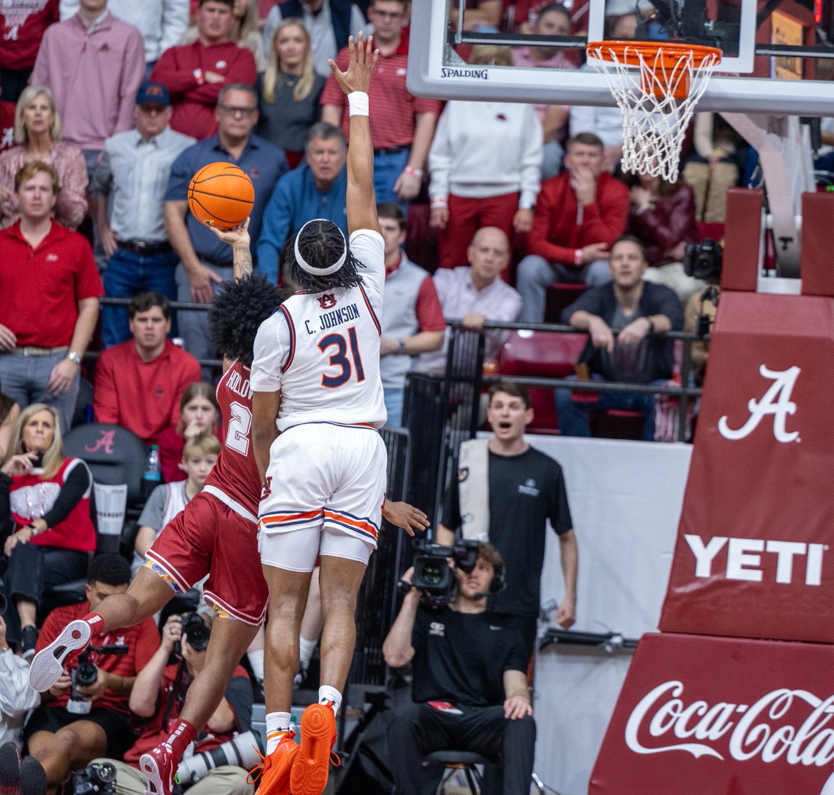 Chaney ✅
Aden❌
#auburnbasketball #alabamabasketball <a href="/thewarrapport/">The War Rapport</a>