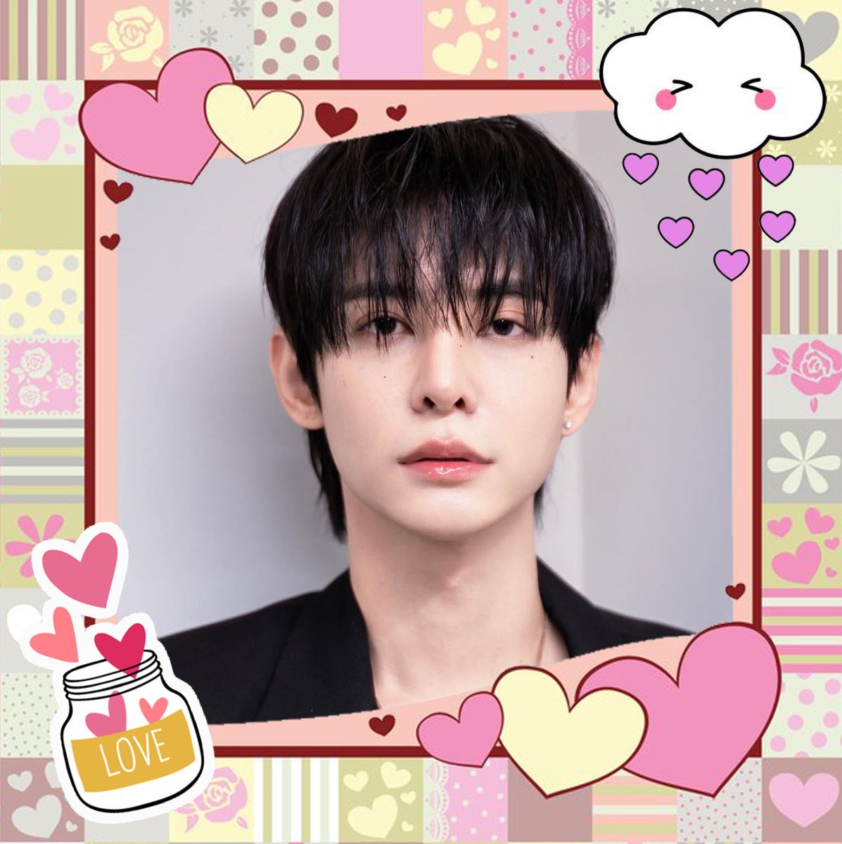PhubossF's tweet photo. Tarde pero seguro 💕
Feliz día de San Valentín para nuestro querido #supanut 💕💕

-la pijama de kao- 🖤 https://t.co/CTBNDeGdxz
