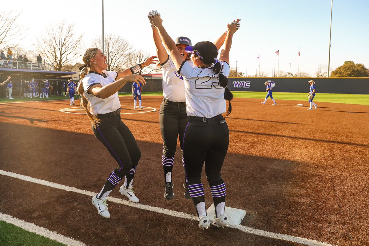 Tarleton State Softball tweet media