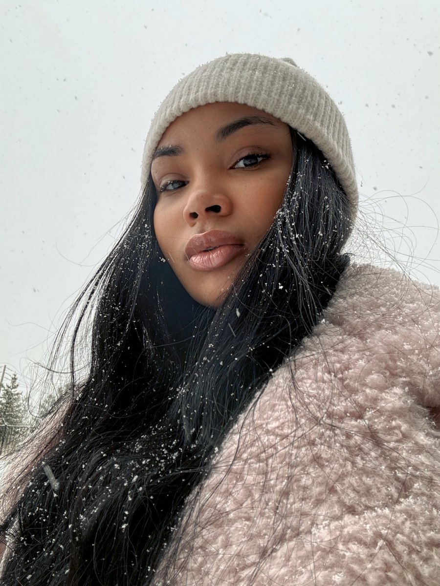 AaliyahJay's tweet photo. 🤍 https://t.co/CdAc6AK71K