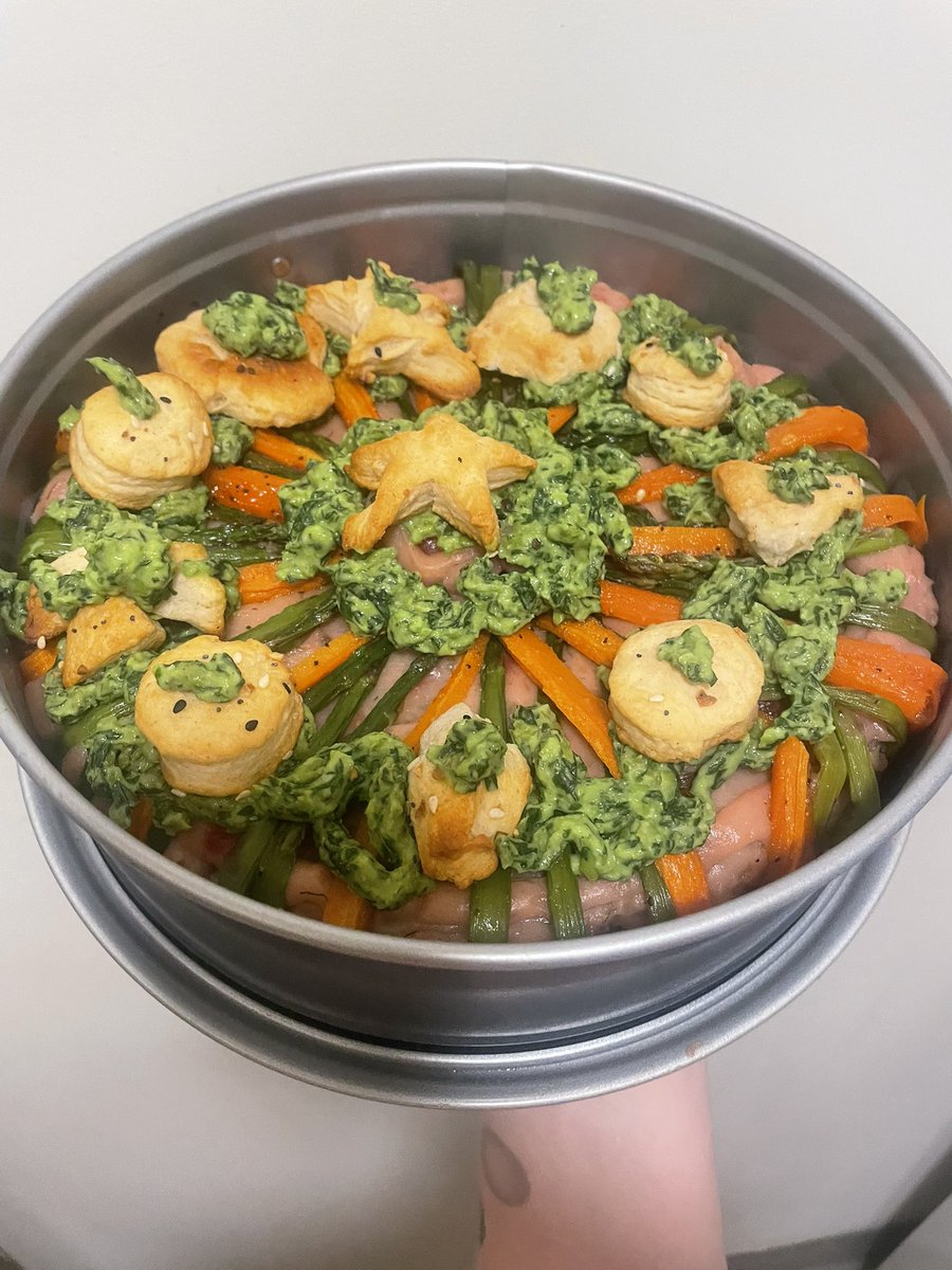 spikeeinbinder's tweet image. i made a really scary cute fuckedup savory vegan cake/smörgåstårta and then messed it up w adding too much piping ughhhh i hope everybody likes it still