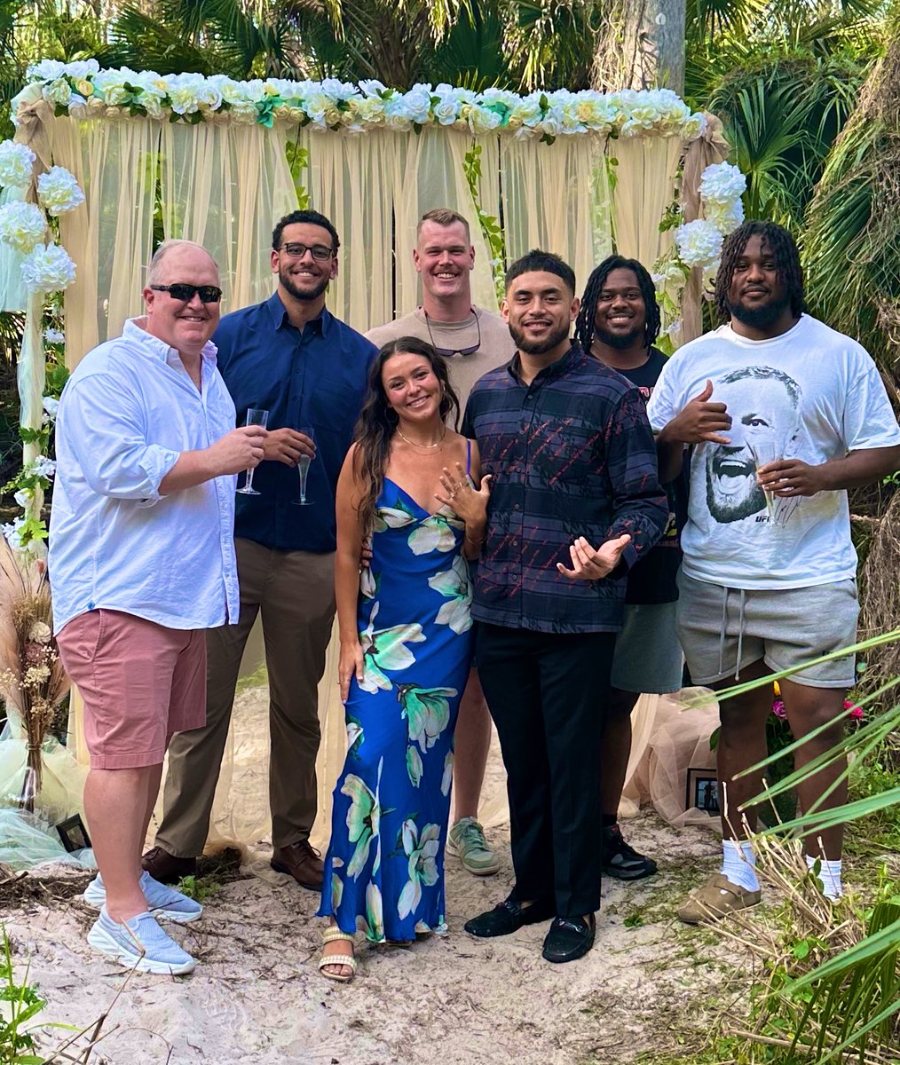 Herb Hand (@coachhand) on Twitter photo Congratulations to Lokahi Pauole (<a href="/lokahi_77/">Lokahi Pauole</a>) on his engagement to his beautiful fiancée 💍 Makena Bassett.
Deb and I are very honored and grateful that you invited us to be part of your special day.
Aloha a maluhia iā ʻoe❤️ Congratulations to Lokahi Pauole (<a href="/lokahi_77/">Lokahi Pauole</a>) on his engagement to his beautiful fiancée 💍 Makena Bassett.
Deb and I are very honored and grateful that you invited us to be part of your special day.
Aloha a maluhia iā ʻoe❤️
