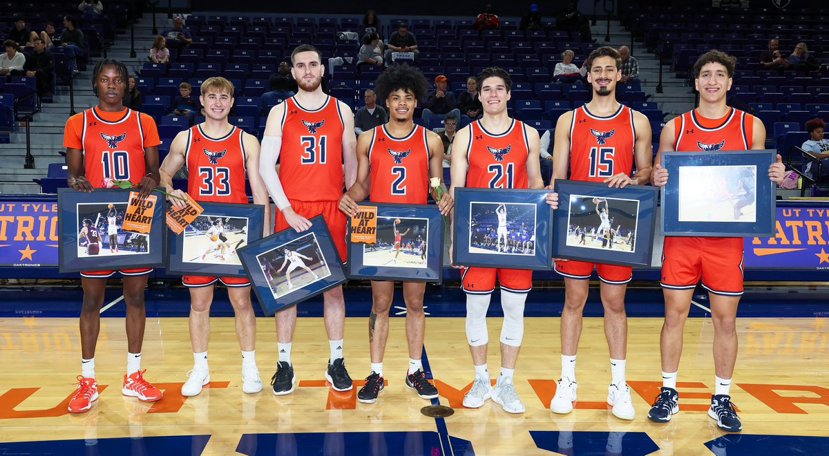 UT Tyler Patriots (@uttylerpatriots) on Twitter photo BBALL | A special senior day inside the HPC for a special group of seniors. A big thank you to the 11 seniors we honored today for both <a href="/UTTylerWBB/">UT Tyler Women's Basketball</a> and <a href="/uttylermbb/">UT Tyler Men's Basketball</a> for your contributions to the school and your programs!
#SwoopSwoop BBALL | A special senior day inside the HPC for a special group of seniors. A big thank you to the 11 seniors we honored today for both <a href="/UTTylerWBB/">UT Tyler Women's Basketball</a> and <a href="/uttylermbb/">UT Tyler Men's Basketball</a> for your contributions to the school and your programs!
#SwoopSwoop