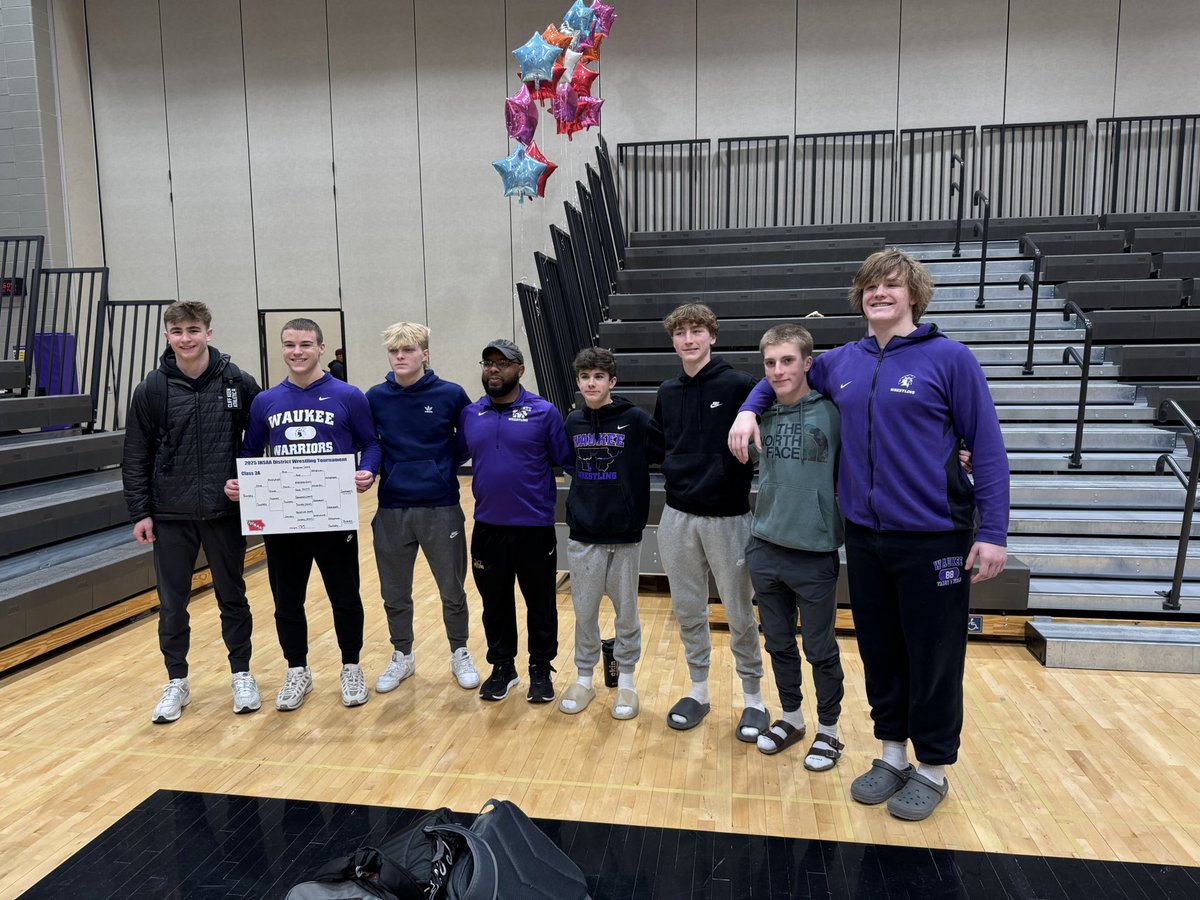 Taking SEVEN to State! 

#GoWarriors