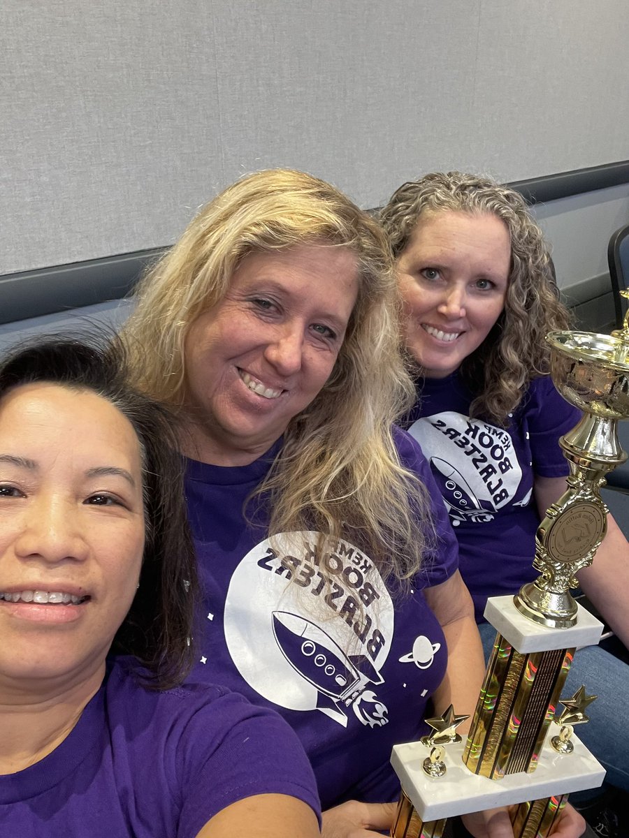 AllisonGurski's tweet image. It may be the start to winter break but our book blasters won regionals and advance to the state competition next month in the Helen Ruffin Reading Bowl!!! We are so proud of you all &amp;amp; can’t wait to cheer you on in Athens! 📚#LearnLeadExcel @cobbschools