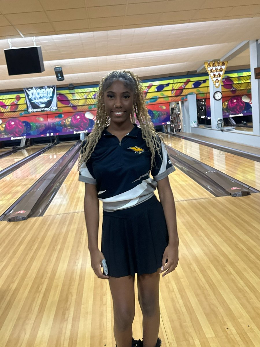 Chanel Edwards is STATE BOUND!!!!!   Finished 2nd overall individually with a 1326 for 6 game!!!!  Had a high game of 266.  Rockford here we come.  <a href="/NeuquaAthletics/">Neuqua Athletics</a> <a href="/NeuquaValley/">Neuqua Valley High School</a>