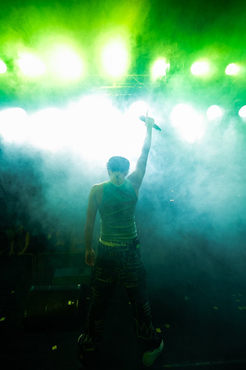 sebasjay's tweet image. Les comparto un poco del show de anoche con Blanko 💎 🎤