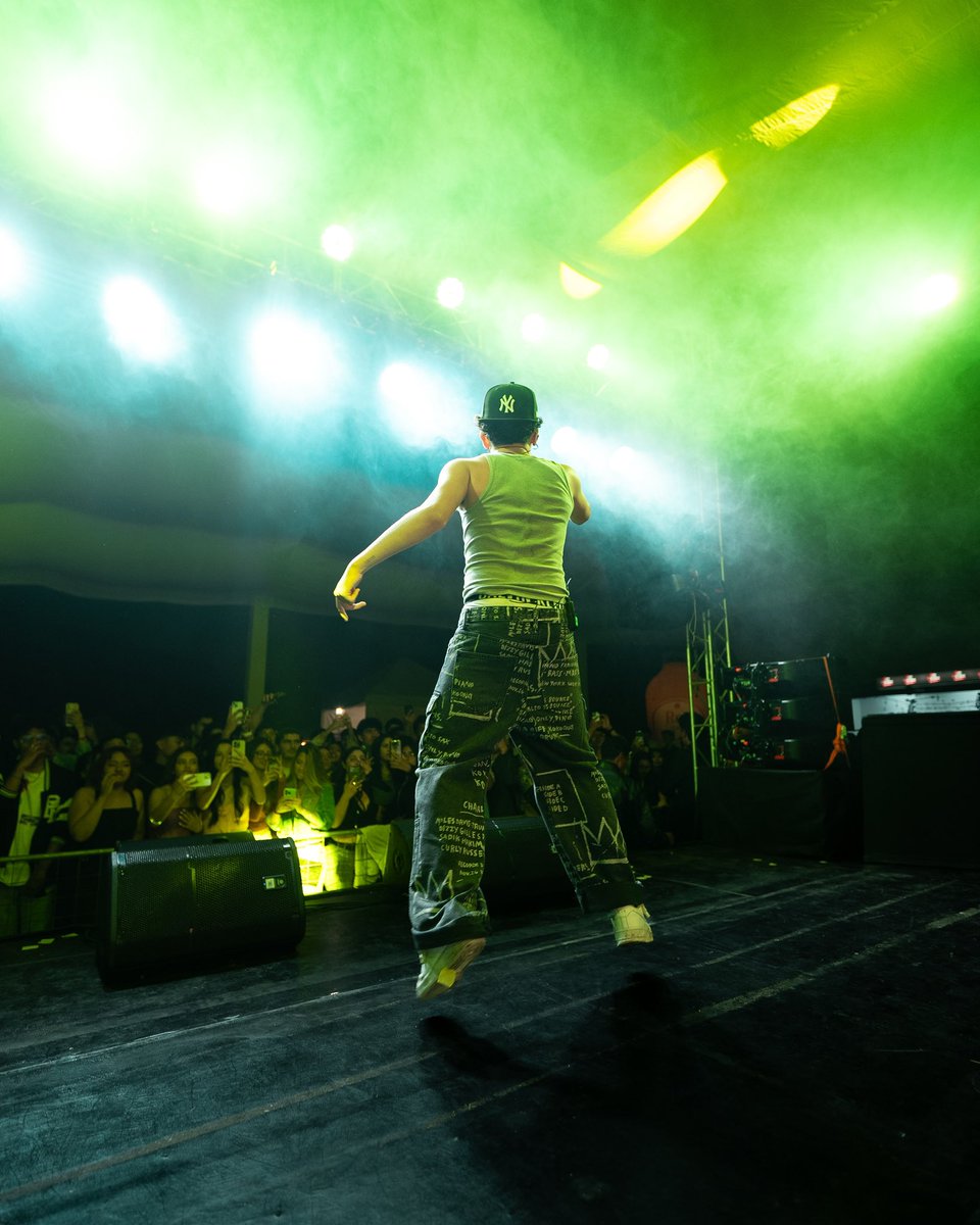 sebasjay's tweet image. Les comparto un poco del show de anoche con Blanko 💎 🎤