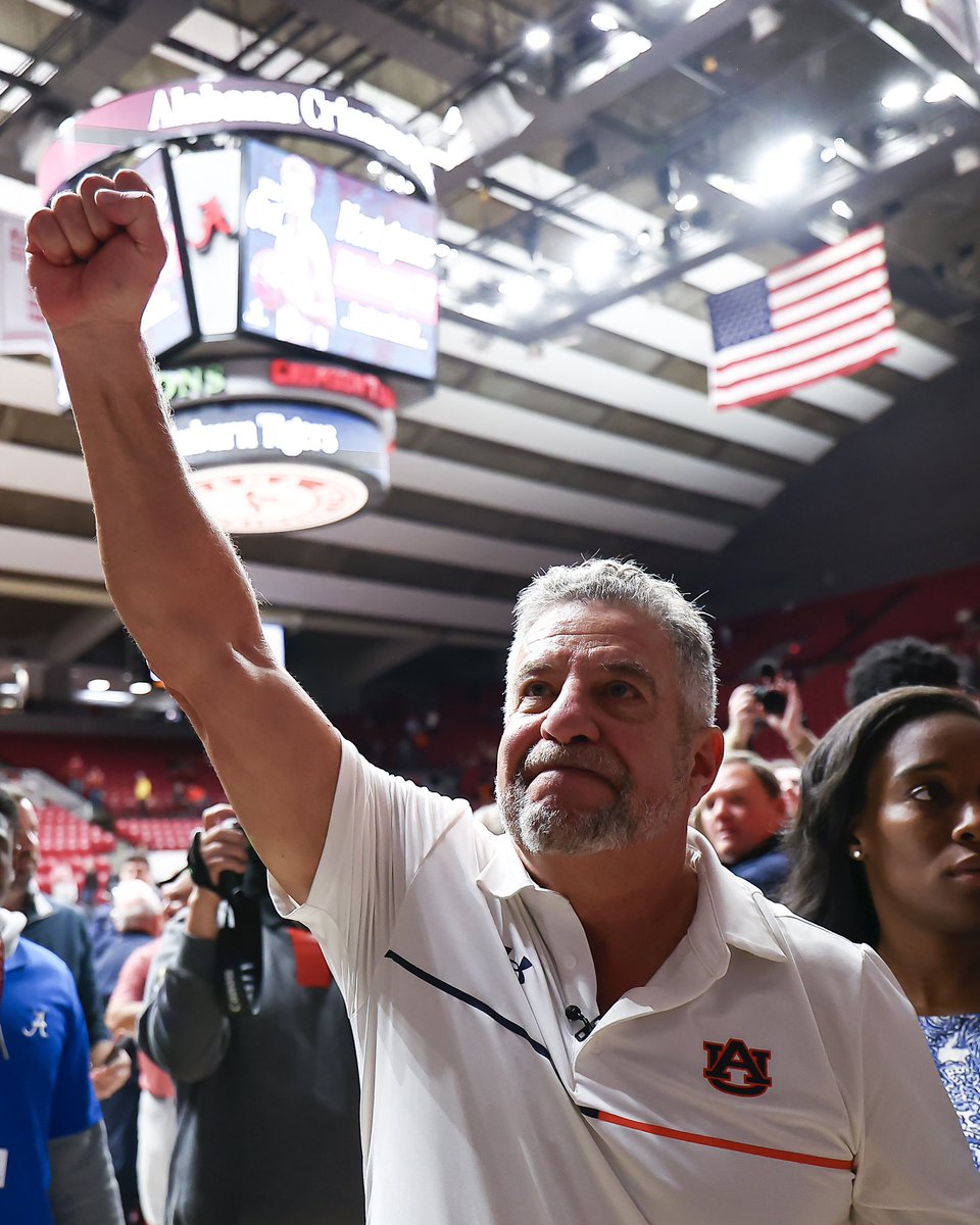 AuburnMBB's tweet image. .@coachbrucepearl is the first head coach to lead multiple schools to a victory in a No. 1 vs. No. 2 game.