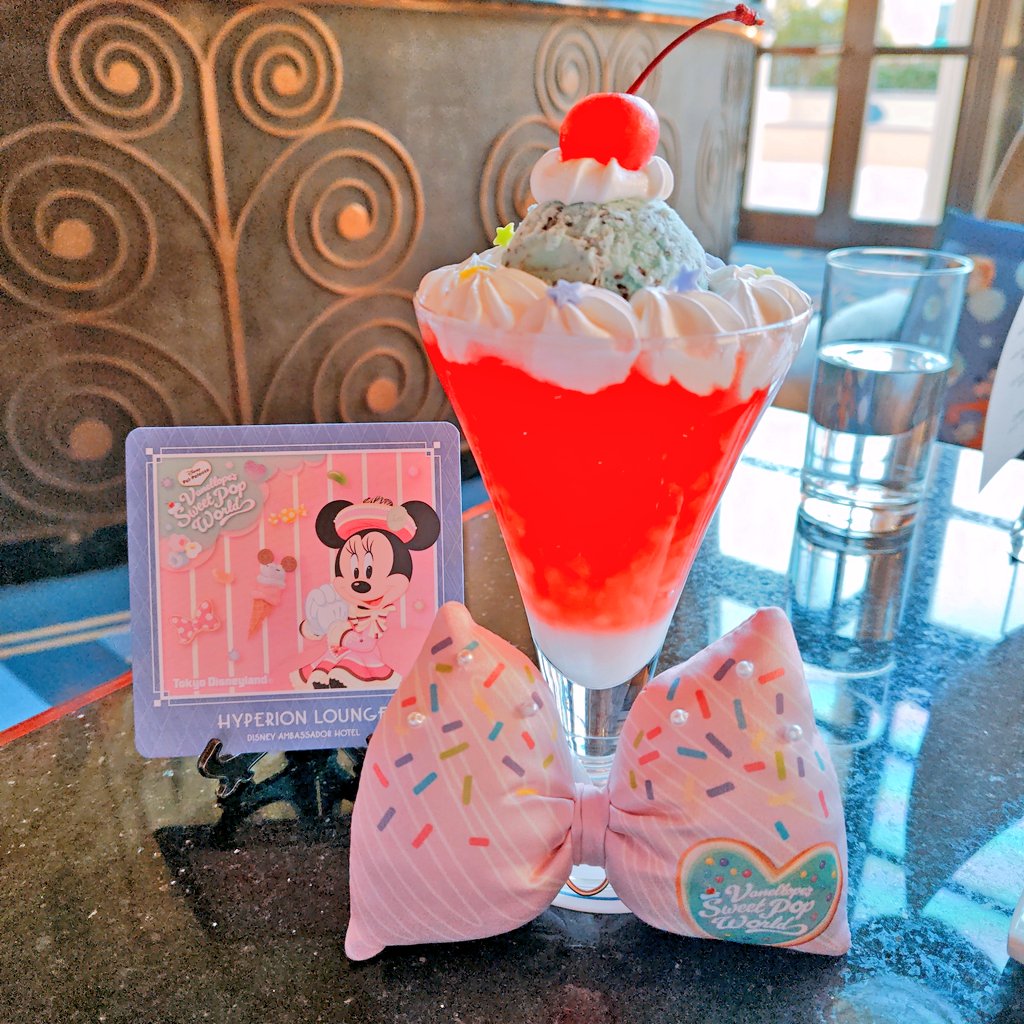 yukamicmin's tweet image. ディズニーホテルで
優雅なひとときを過ごしてきた♡

【DisneylandHotel】
SherwoodGarden Restaurant〜Lunch〜

【DisneySea Hotel MiraCosta】
Bellavista Lounge〜Dinner〜

【Disney AmbassadorHotel】
Hyperion Lounge〜SpecialDrink〜

Minnie’s Pajamas Party