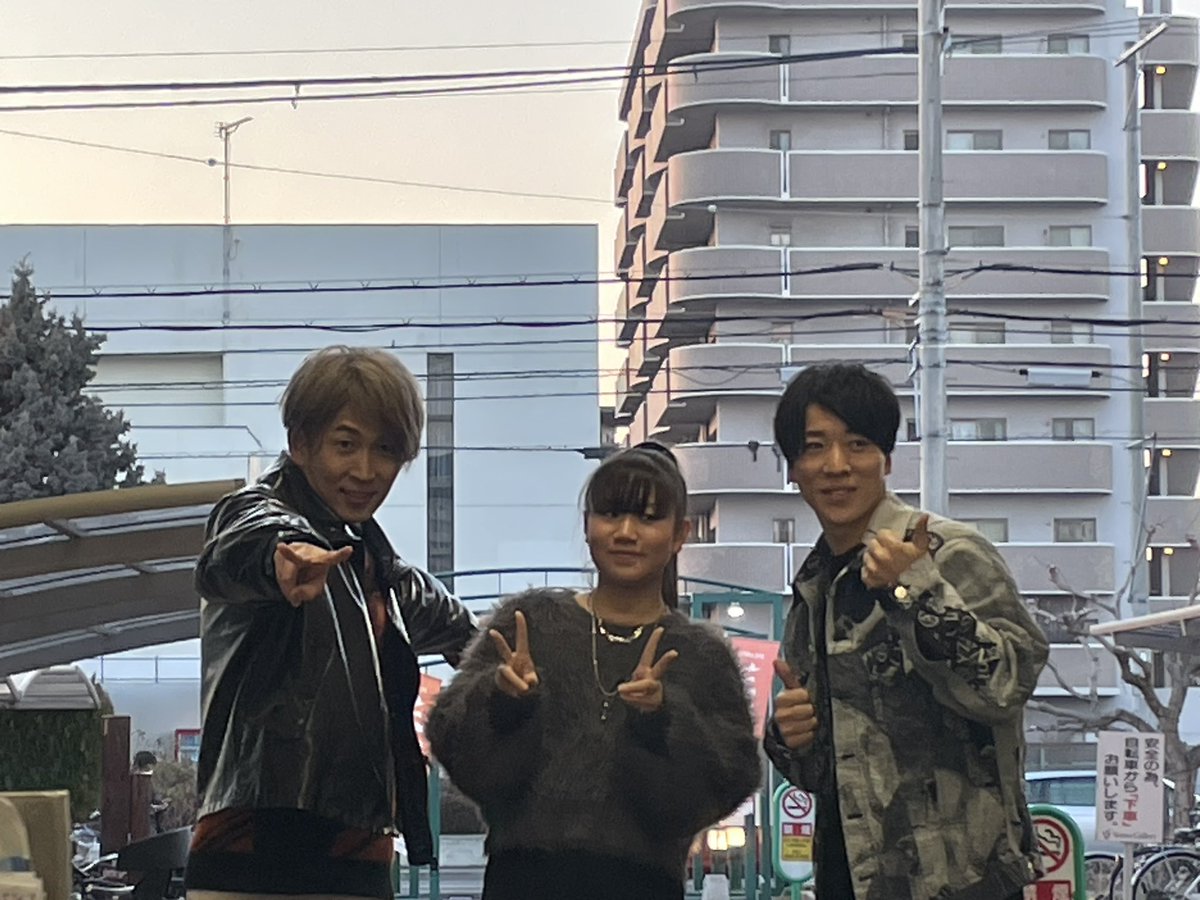 s_seki3's tweet photo. 2025.2.14 #ヴィーナスギャラリー姫路
#UKen #田中佑生大 #足立莉音
2025.2.15 #FULALI KYOBASHI
#UKen #田中佑生大 #啓太
#小福山雅治 #足立莉音
2日間、いっぱい🈵楽しかった🈵
ありがとうございました♪ https://t.co/mxO0FruX4O