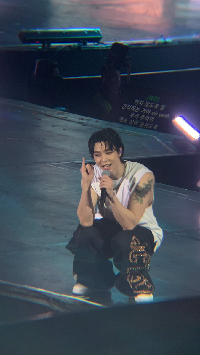 yourdalbichi's tweet photo. i love u i love u i love u 

#THEMOMENTUMinJAKARTA_D1 #NCT127_NEOCITY_THE_MOMENTUM_JAKARTA #NCT127 #JOHNNY #쟈니 https://t.co/AZpGyeZHbo