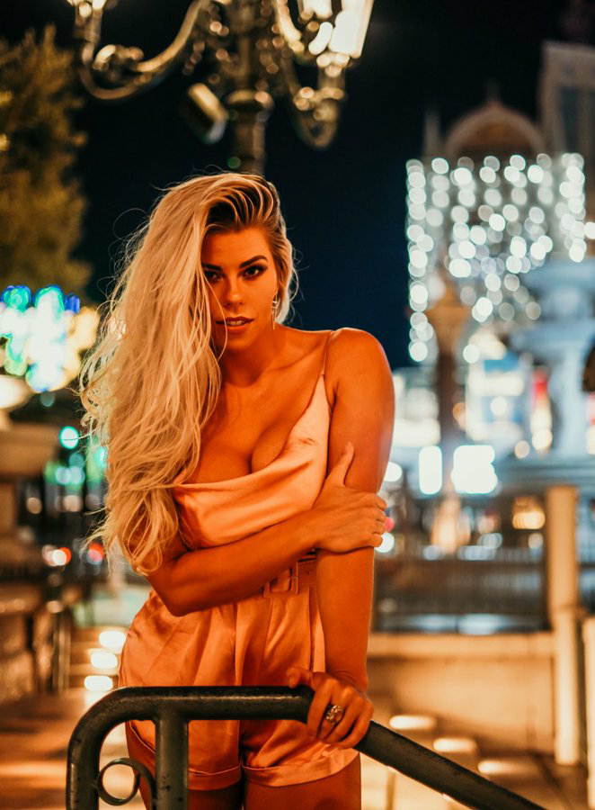 Ready to see my defend his title then give him another Valentine's day gift...  #AllHailTheBelle