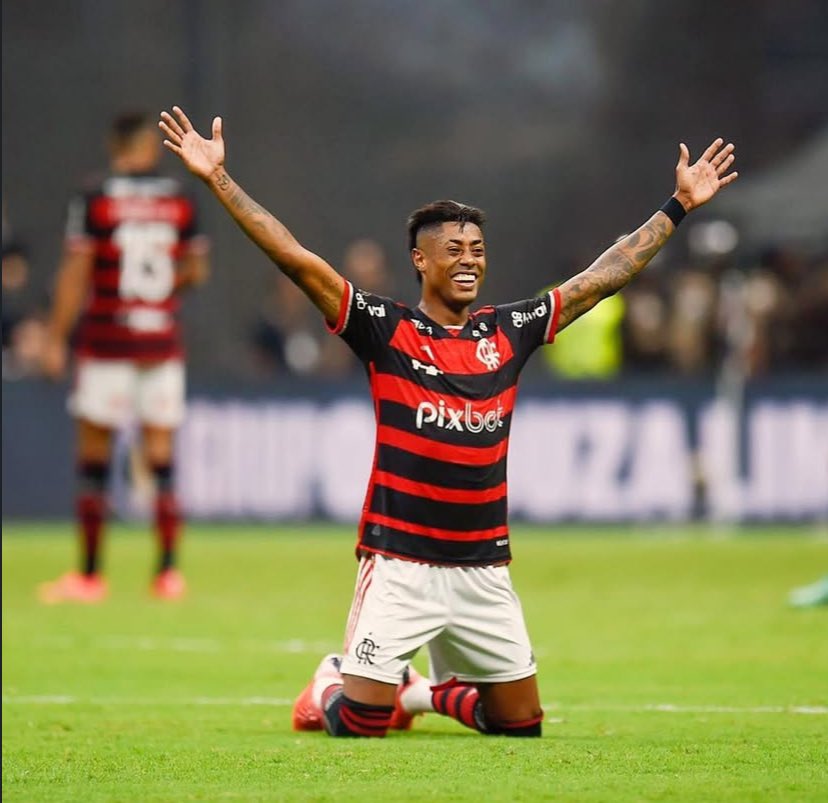 urubumemes's tweet photo. REI DOS CLÁSSICOS! 🔥 https://t.co/JJATSwmiT3