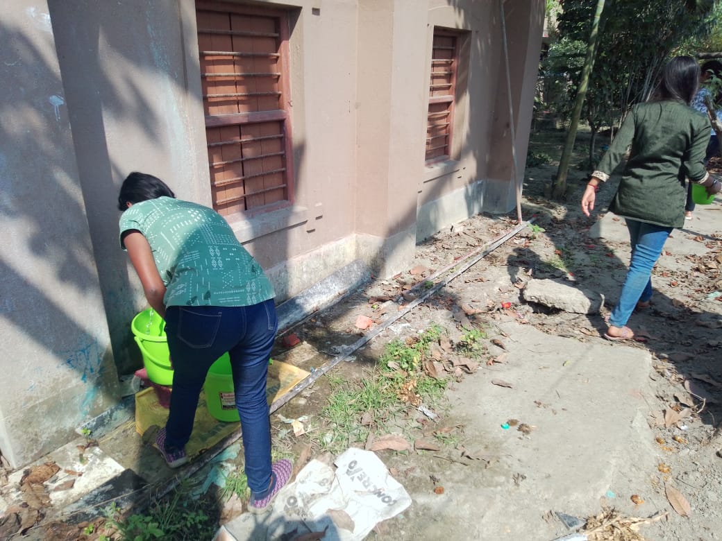 nssvmmunit2's tweet photo. 12th Feb , 2025
Regular Activity
Watering the plants in the college garden https://t.co/acmudKplRU