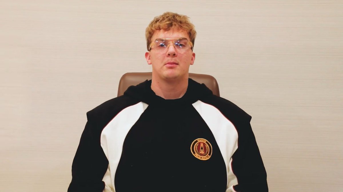 For every 100 likes I’ll make his head smaller and his shoulders bigger