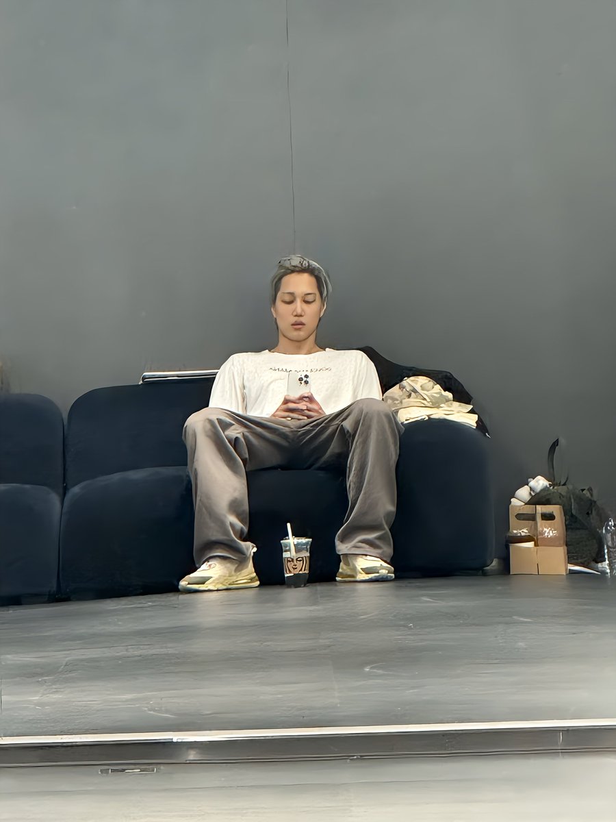 Kai 카이 (@zkdlxtwt) on Twitter photo 