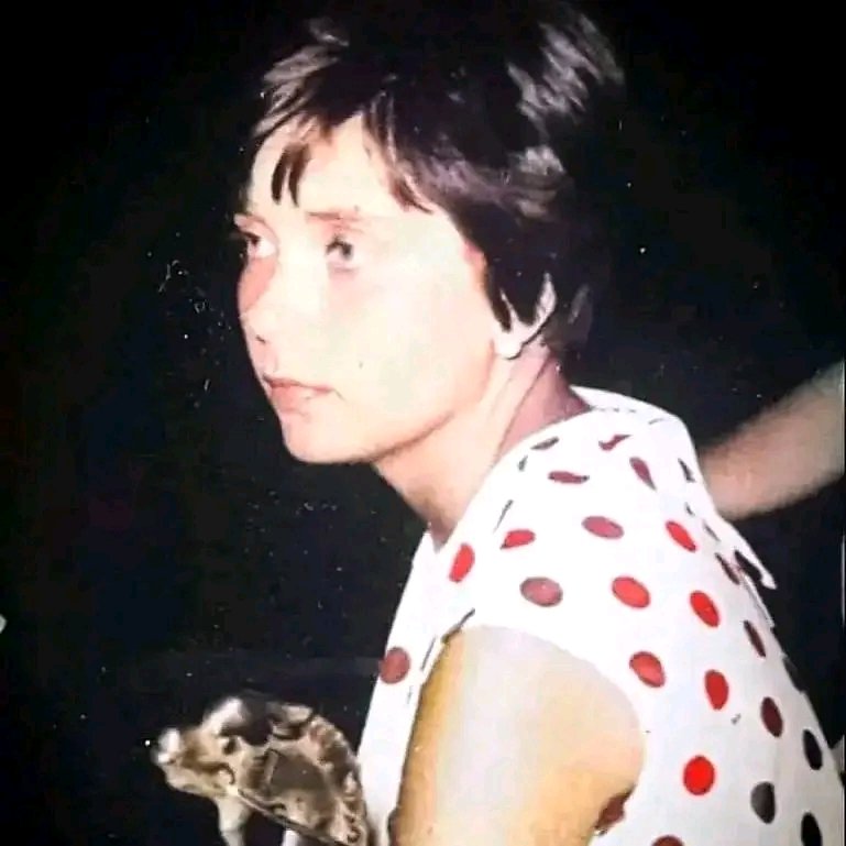 anderssonmarten's tweet photo. Yet Another year have passed 💔 Today would have been my mom's birthday. Miss you! Happy heavenly birthday. #mom #ForeverMissed #MuchLove #SaknarDig https://t.co/gYPuB2kyhS