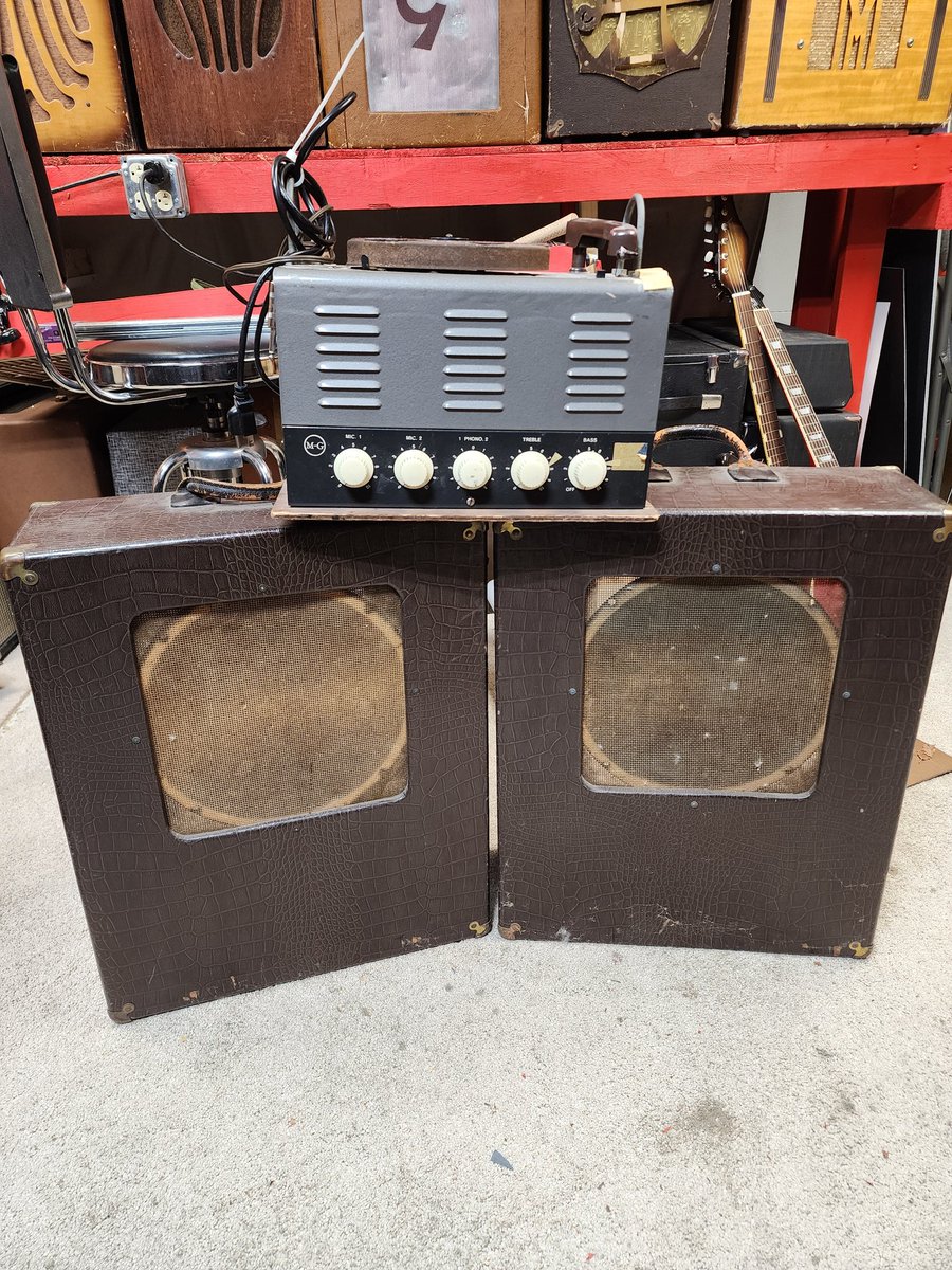 TomsAmps (@tomsampsdetroit) on Twitter photo 1951 Don McGohan suitcase PA, amp fits in the bottom of the 2 cabs, which clasp together.
2 6L6, original Jensen 12" speakers, reconed 1. Excellent custom replacement handles from Hawkstead Leather on Etsy and cane grillcloth from KLD Guitar. The original metal screen made awful 1951 Don McGohan suitcase PA, amp fits in the bottom of the 2 cabs, which clasp together.
2 6L6, original Jensen 12" speakers, reconed 1. Excellent custom replacement handles from Hawkstead Leather on Etsy and cane grillcloth from KLD Guitar. The original metal screen made awful