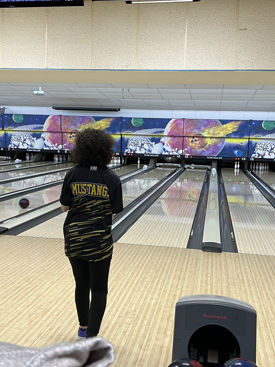 Metea Bowling💛🐴🎳🖤 (@mvhsbowling) on Twitter photo DVC & Aurora were well represented today at Sectional! Our girls did well & it was a pleasure to bowl w/ Abby & Paige! Although our girls ended their season- they learned what it will take! The offseason begins NOW. We will return better, stronger, & deeper. 🐴🎳<a href="/MeteaAthletics/">Metea Athletics</a> DVC & Aurora were well represented today at Sectional! Our girls did well & it was a pleasure to bowl w/ Abby & Paige! Although our girls ended their season- they learned what it will take! The offseason begins NOW. We will return better, stronger, & deeper. 🐴🎳<a href="/MeteaAthletics/">Metea Athletics</a>