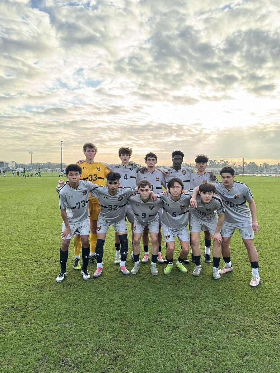 ZCielewich5's tweet image. 3-0 at the National Academy Championship for @bmorearmour . 3 clean sheets, topping our group. Headed into the U17 quarterfinals tomorrow at IMG.
@BaltNGSoccer
@DMVSoccer96
@yscentral
@TheUnionGK
@UnderArmour
@ProspectsUsmnt
@RisingBallers_
@usmntaut
@TopDrawerSoccer