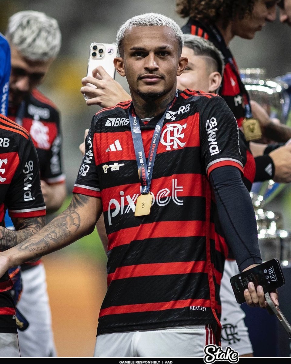 OficialSala12's tweet photo. Ta olhando o quê?

Quer tomar um drible? https://t.co/5p6Hy3qTRT