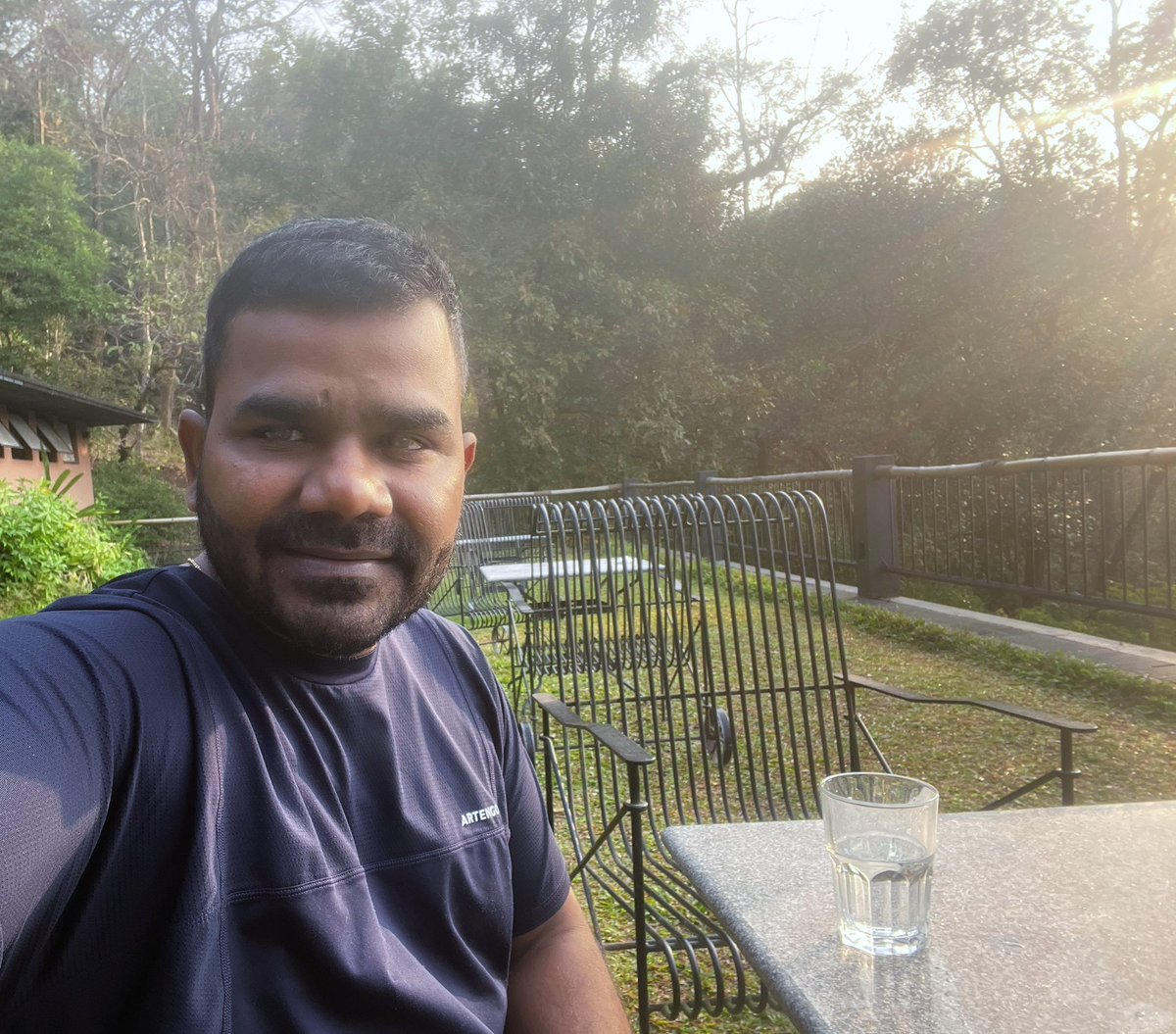 Good morning..
              Happy Sunday….

#mornings #MorniVibes