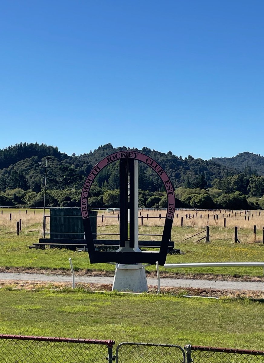 SJC05's tweet photo. A bit of West Coast Racecourse Sightseeing - Reefton, Westport, Omoto. https://t.co/gp8ddiwD2w
