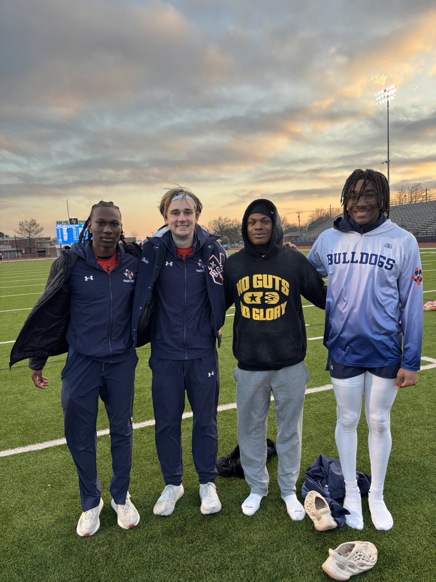 Coach Crosby (@mcrosbymelvin) on Twitter photo SMR quartet of <a href="/kavionb_/">Kavion Blackwood</a> <a href="/DkTyler_25/">Dakalon Tyler</a> Eli Ndungu, Bode Schwartz took 3rd place in the event just .8 secs off the record! Great job men! SMR quartet of <a href="/kavionb_/">Kavion Blackwood</a> <a href="/DkTyler_25/">Dakalon Tyler</a> Eli Ndungu, Bode Schwartz took 3rd place in the event just .8 secs off the record! Great job men!