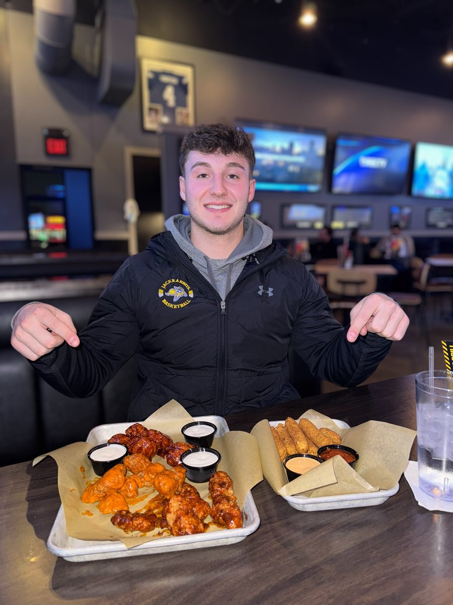 Kalen Garry (@kalen_garry) on Twitter photo Stop into <a href="/BWWings/">Buffalo Wild Wings</a> for your game night supper! They have everything from wings to smash burgers to delicious appetizers for all! Grab your friends and family and enjoy all Buffalo Wild Wings has to offer! Stop into <a href="/BWWings/">Buffalo Wild Wings</a> for your game night supper! They have everything from wings to smash burgers to delicious appetizers for all! Grab your friends and family and enjoy all Buffalo Wild Wings has to offer!