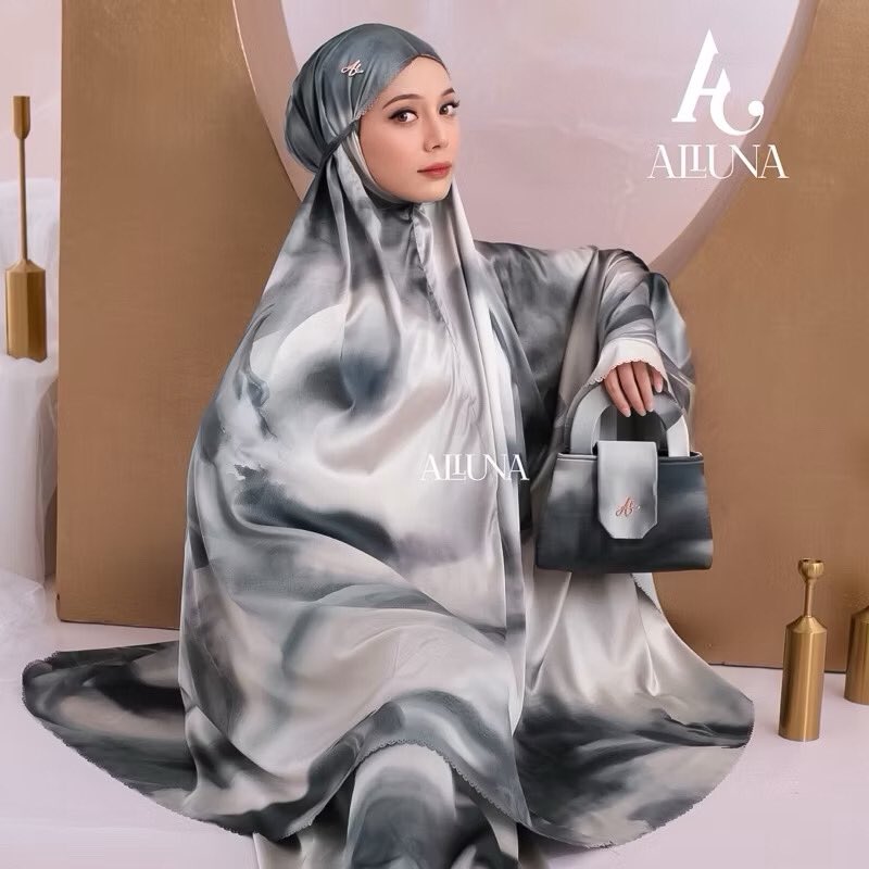 raniaputriss's tweet photo. Yang lagi cari mukena buat persiapan ramadhan nanti bisa cek disini guys 🌷💌✨ https://t.co/fV5g5E3tUk