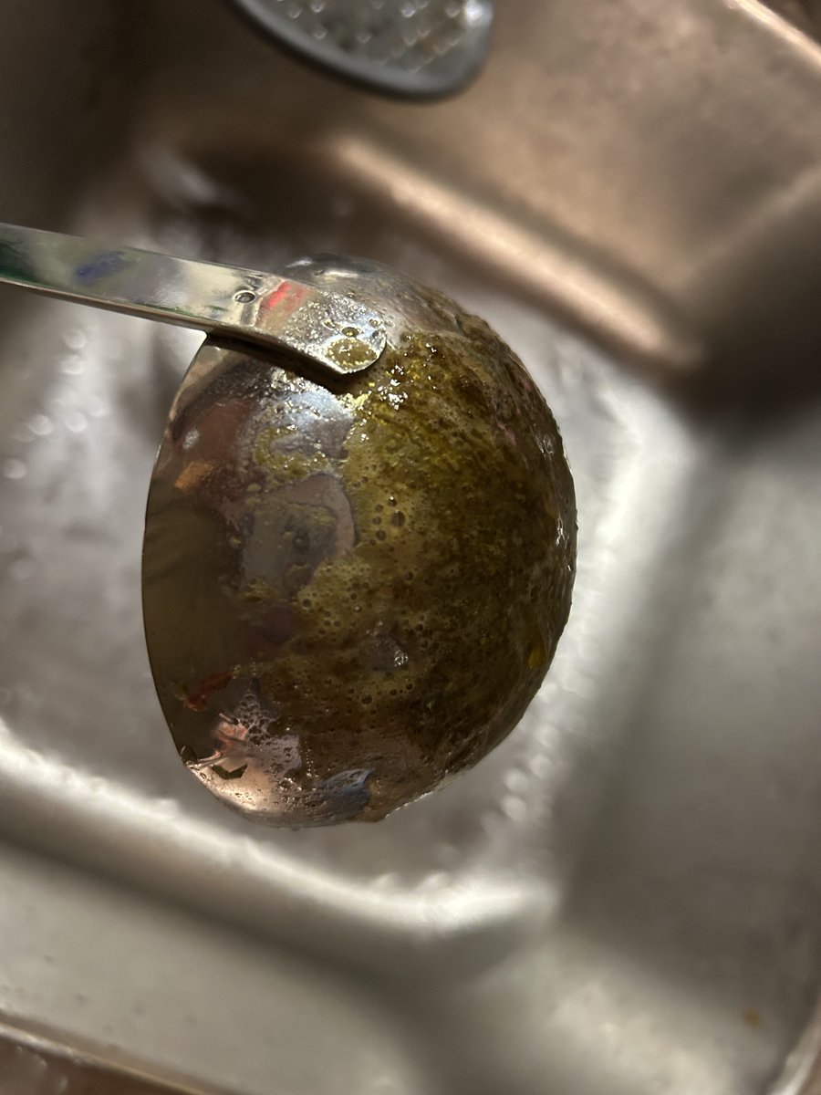 shop4cooks's tweet image. Need to remove excess fat from soup?  Skim a ladle filled with ice over the surface—the fat will solidify and stick to the ladle, making it easy to scoop away!

shop4cooks.com

#SoupHacks #CookingTips #KitchenTricks #RemoveFat #HealthyCooking #CookingHacks #SoupLover