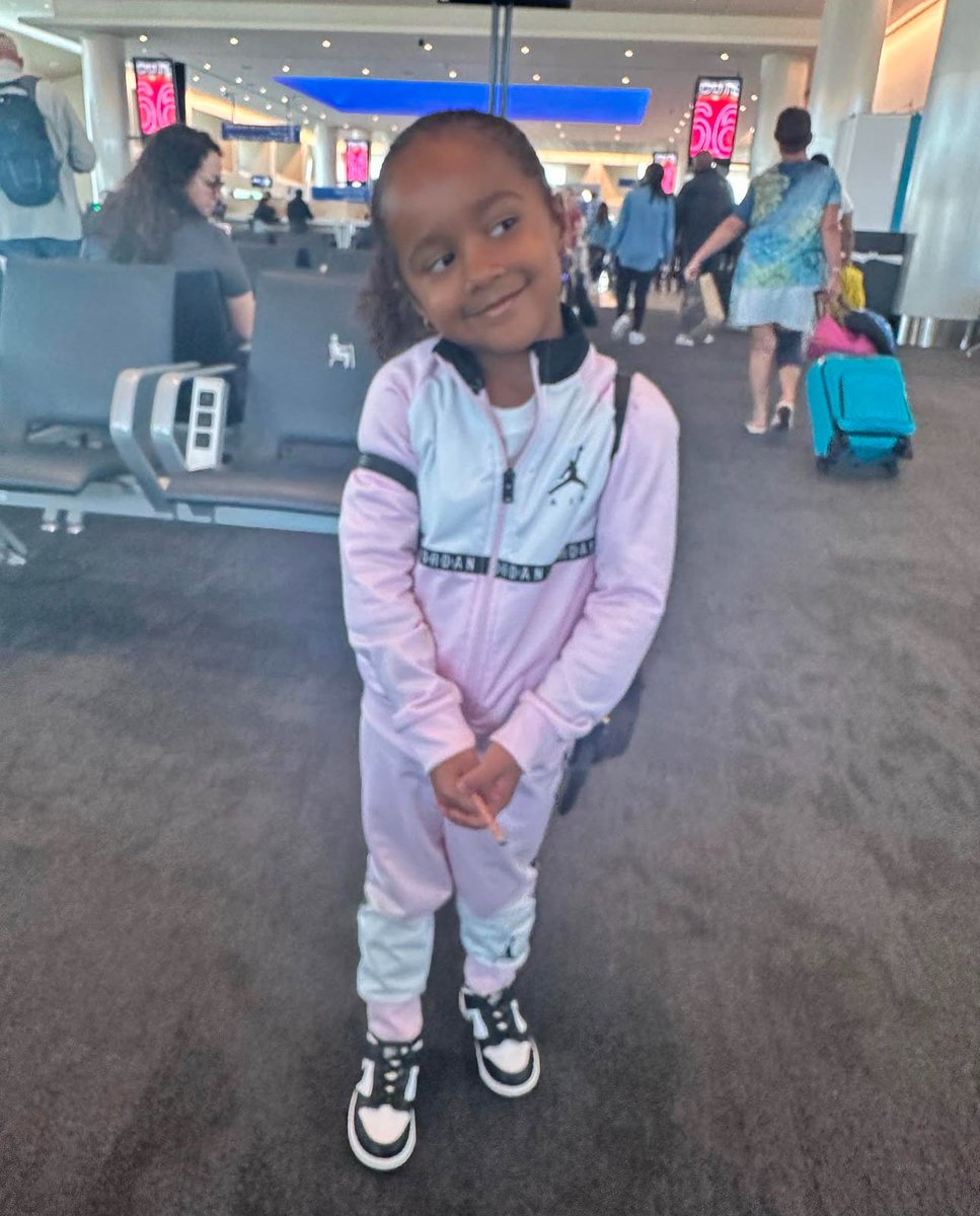 KenyaRP02's tweet image. The Jones Fun Family Fun Day! #LHOD⭐️