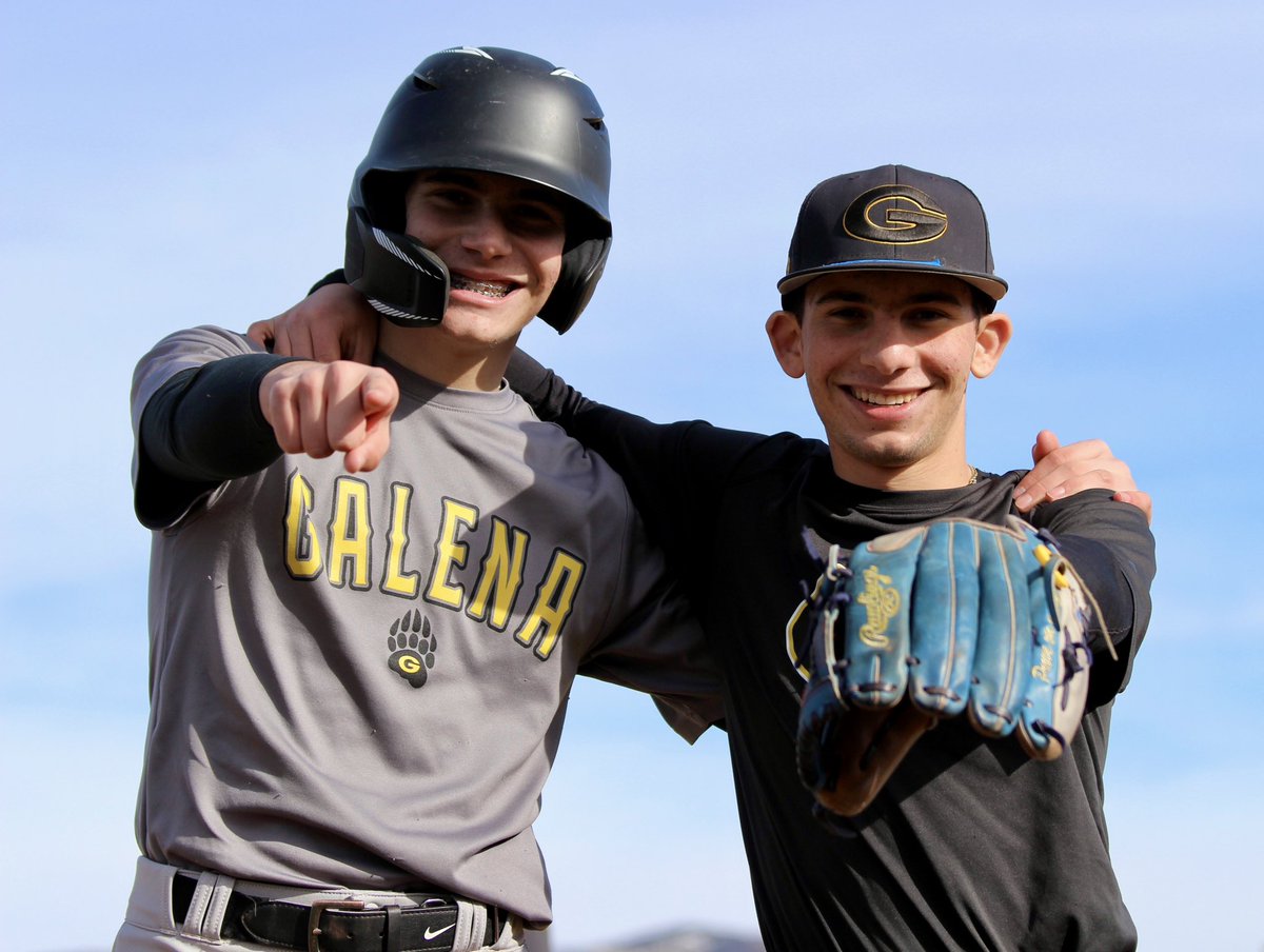 slamo_2028's tweet image. First HS season!
@Slammy2026 @ILBaseAcademy @GalenaBombSquad
#slamowitzbrothers