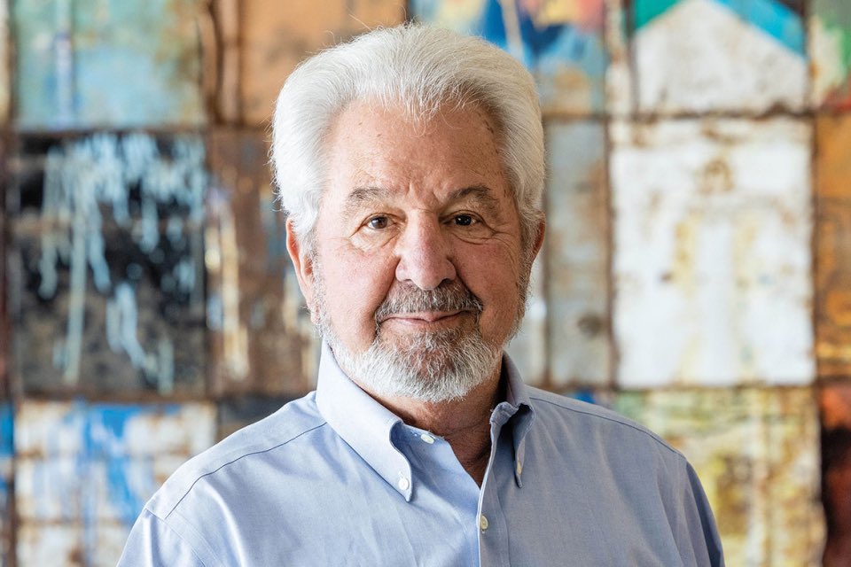 BoxScoreTV's tweet image. Someone needs to do this #dunk

Go way back like you’re gonna jump from the free throw line. BUT you then dramatically wave in Bob Vila with a tool built on. He installs a NEW free throw line further away - a piece of tape like 6 in beyond the line)

Greatness.

#NBADunkContest