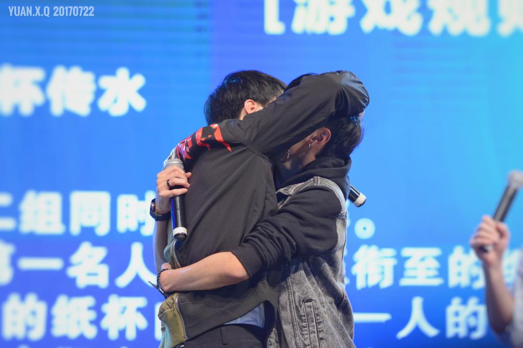 archiveforsk's tweet photo. [pic] Sotus Fanmeeting in Chengdu 2017

📸 YUAN.X.Q https://t.co/Okjyz7Winz