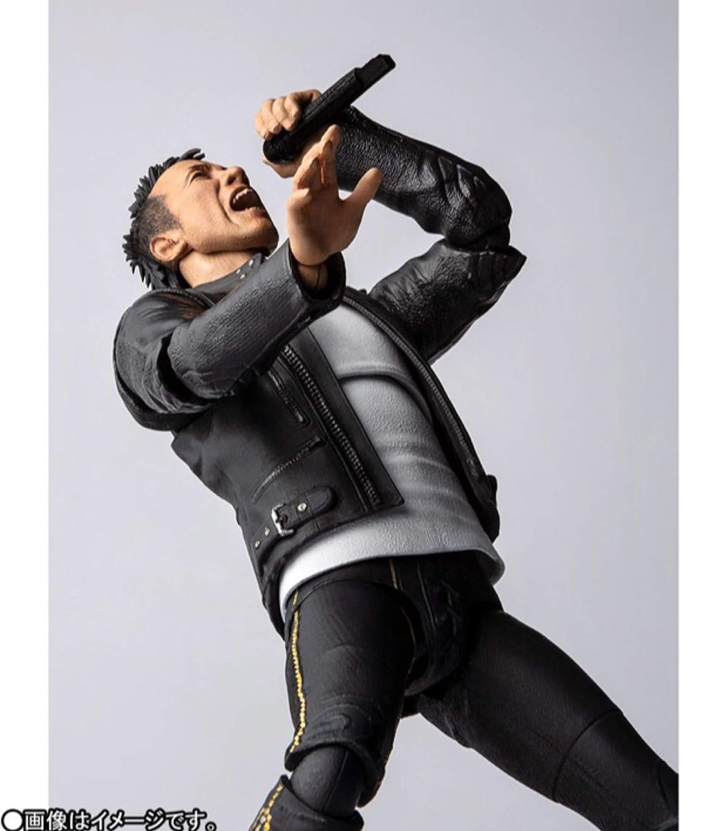 推しぬいよりもましゃご本人も使いたいグッズを開発して欲しいのが本音です…が、
もし作るなら表情や服装を変えれて関節も曲げれるリアルなフィギュアの方が、ファン以外にも福山さんだとわかりやすくSNSでバズりやすいので良いかと
#BROS1991 #地底人ラジオ