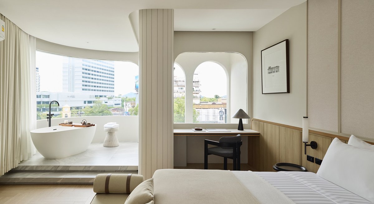 bkkmenuliving's tweet image. ชวนไปพักผ่อนในไวป์ดี ๆ ที่ Arco Phuket Town โรงแรมดีไซน์สวย 4 ดาวใจกลางเมืองภูเก็ต
.
Photos By Arco Phuket Town 
.
#BKKLIVING #Wheretostay #ArcoPhuketTown #Phuket