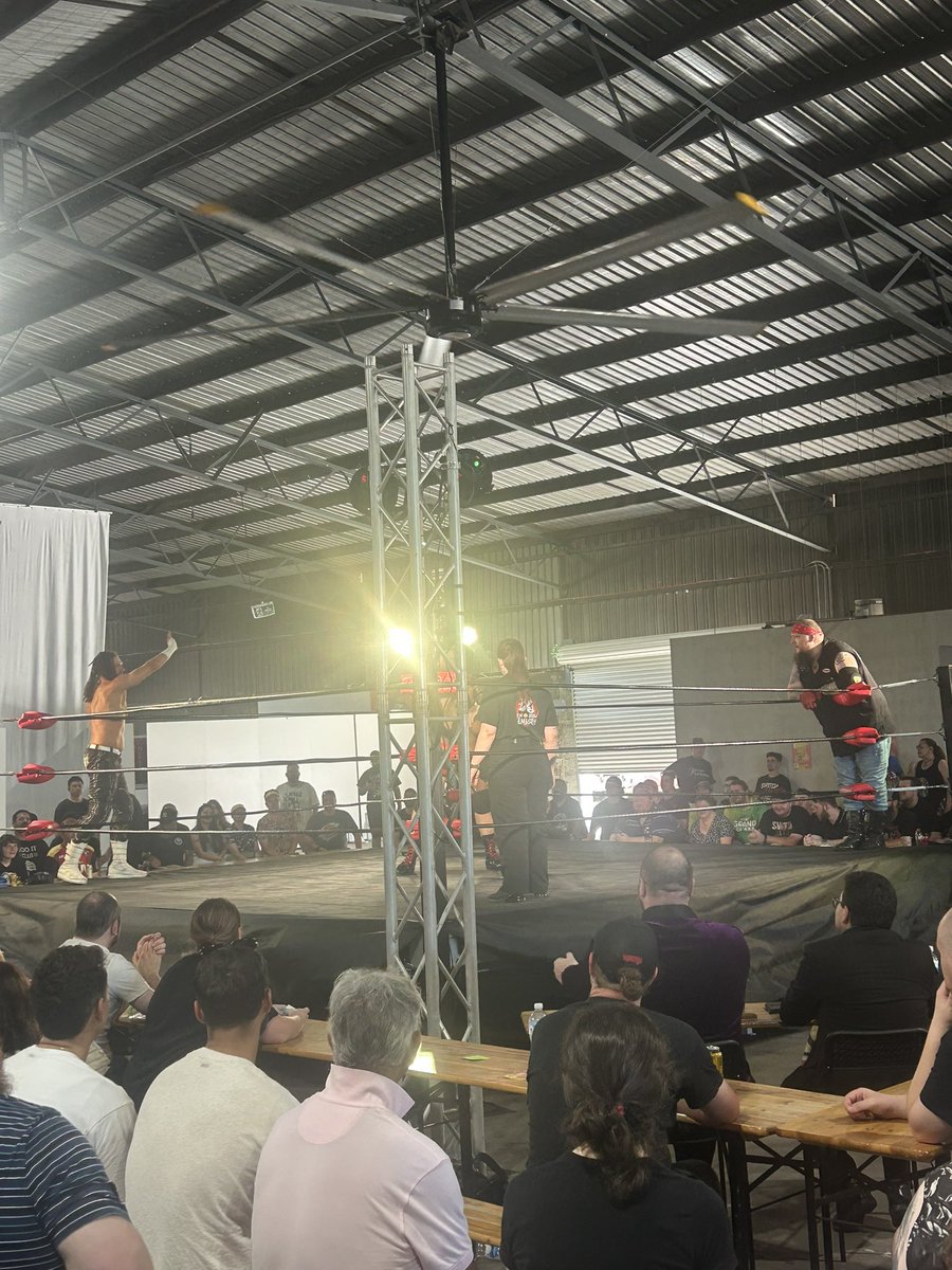 Aussielution's tweet photo. BRISBANE AUSTRALIA #NJTamashii #NJPWスマホプレミアム THIS IS AN AWESOME EVENT!!!! https://t.co/E0YRfJuzRk