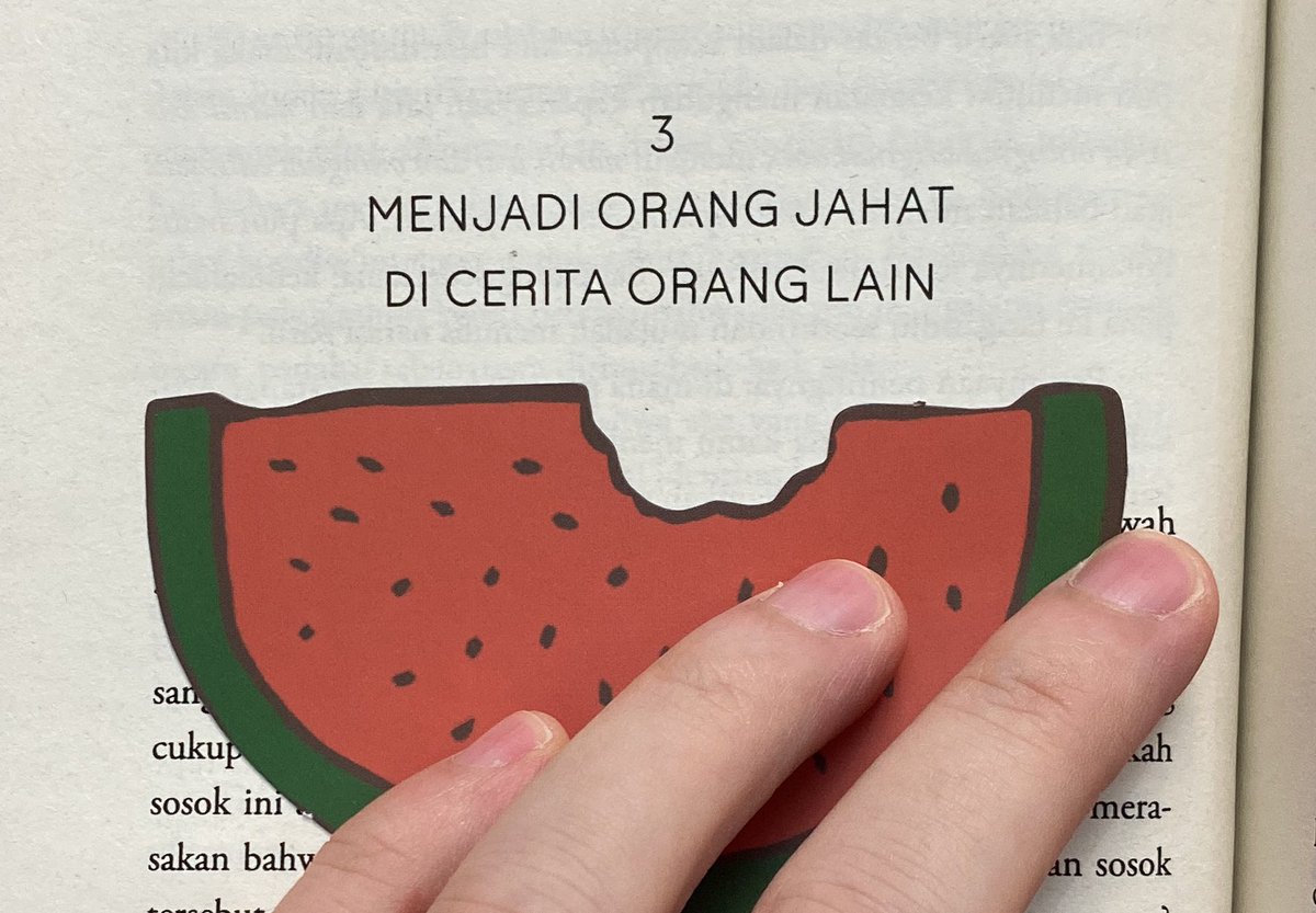 Dibenci orang lain karena “kerja terlalu bener” adalah topik yang banyak dibawa oleh klien dalam sesi terapi.

Saking seringnya muncul, ini jadi salah satu bab yang saya bahas di “Buku Semangka”. Ada yang udah punya bukunya?

Ringkasnya di bawah ini gaes: