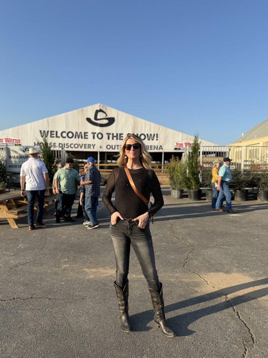 platinum2079's tweet photo. Texas -where everything is bigger and warmer! https://t.co/rTVnkHtnRG