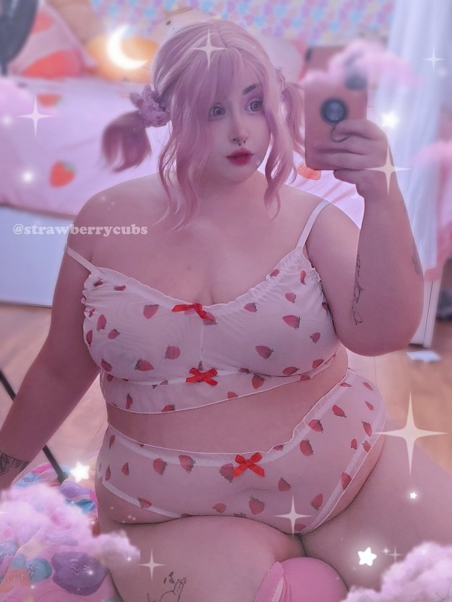 Strawberrycubs's tweet photo. It's 1am
https://t.co/TNaED6zcE0 https://t.co/KlQq3goBva