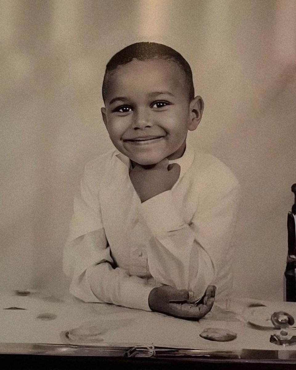 Happy birthday Abel Tesfaye, we are proud of you.🎈