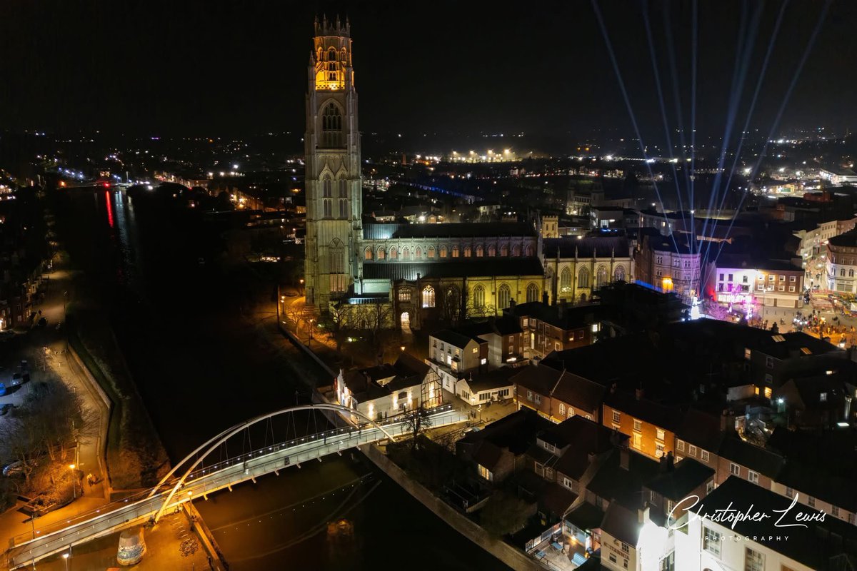 Christopher Lewis Photography (@chrislewispics) on Twitter photo Amazing kaleidoscope of colour from the Boston Brilliance projections.
An absolutely fantastic event for the Town and it looked amazing.
Well done to all involved
<a href="/Bostonboro/">Boston Borough Council</a> <a href="/stump_boston/">Boston Stump</a> <a href="/boston_lincs/">Discover Boston</a> <a href="/VisitBostonUK/">Visit Boston</a> <a href="/SimplyBoston/">Simply Boston</a> <a href="/Visit_Lincs/">Visit Lincolnshire</a> #bostonbrilliance #bostoncollege Amazing kaleidoscope of colour from the Boston Brilliance projections.
An absolutely fantastic event for the Town and it looked amazing.
Well done to all involved
<a href="/Bostonboro/">Boston Borough Council</a> <a href="/stump_boston/">Boston Stump</a> <a href="/boston_lincs/">Discover Boston</a> <a href="/VisitBostonUK/">Visit Boston</a> <a href="/SimplyBoston/">Simply Boston</a> <a href="/Visit_Lincs/">Visit Lincolnshire</a> #bostonbrilliance #bostoncollege