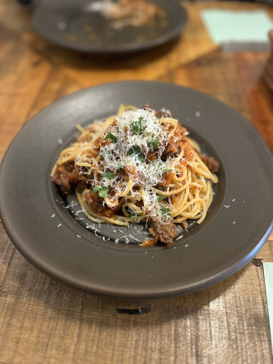 世田谷区のCafé &amp; Bar Jazz Panjaに行ってきました
細部までこだわったお店で、食事、コーヒー、音、蔵書、手洗いに至るまでマスターの想いが溢れておりました

客層も良い感じで、落ち着いた気分で過ごすことができます

人が大切にしているものって良いなと感じた日でした

jazzsoda.com/cafe/panja.htm